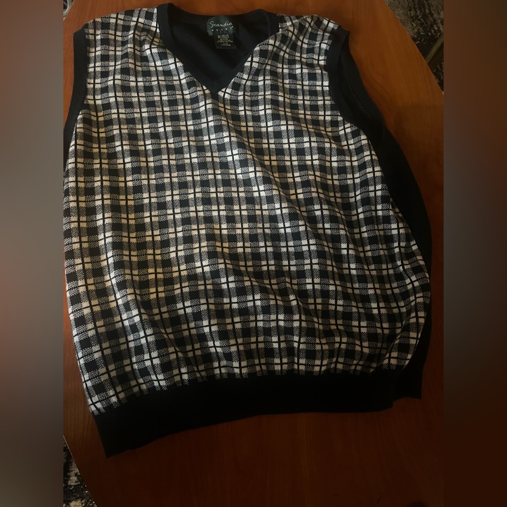 Men's Black and White Plaid V-Neck Sweater Vest